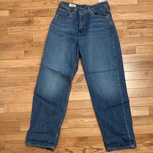 Levi’s high waisted dad jeans